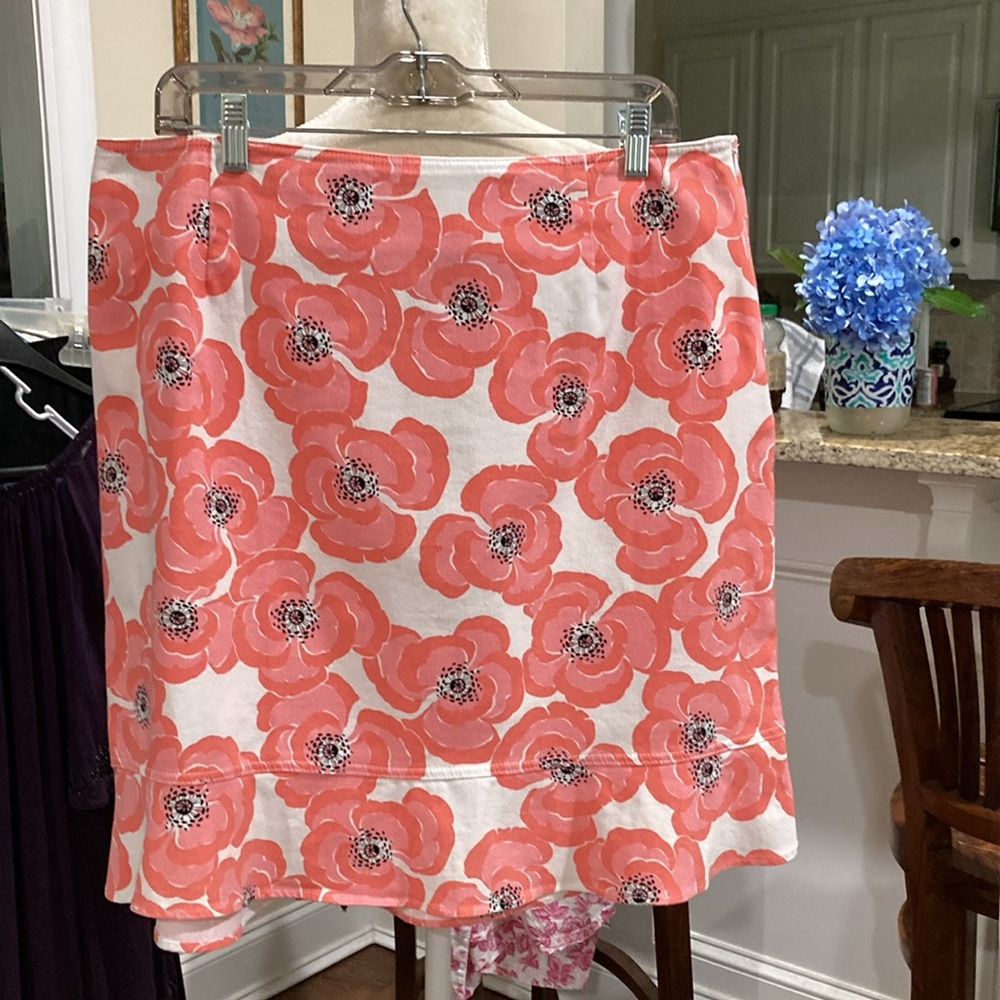 Precious Skirt +sz - Picture 4 of 10